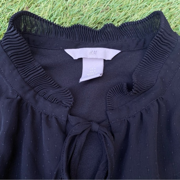 H&M LITTLE BLACK DRESS WITH RUFFLE SLEEVES SIZE 8 #FML130057 - Picture 4 of 6